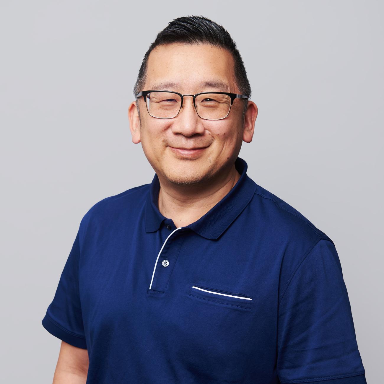 Dr John Hwang