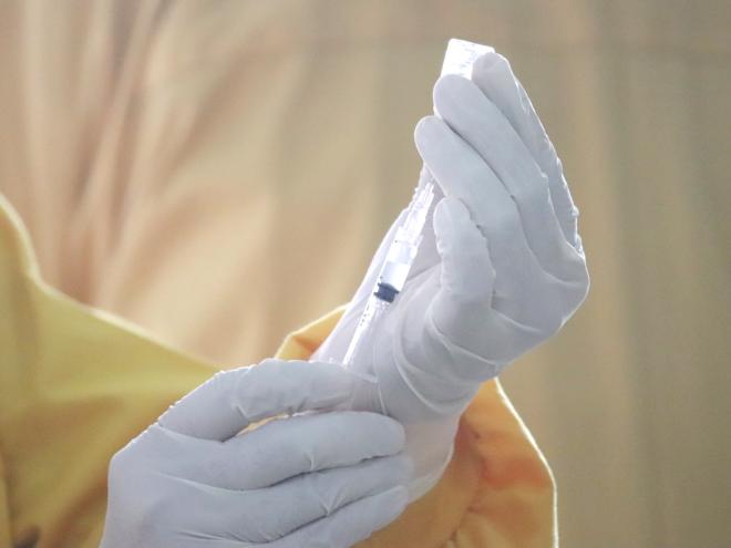 vaccine_administration.jpg vaccine_administration.jpg